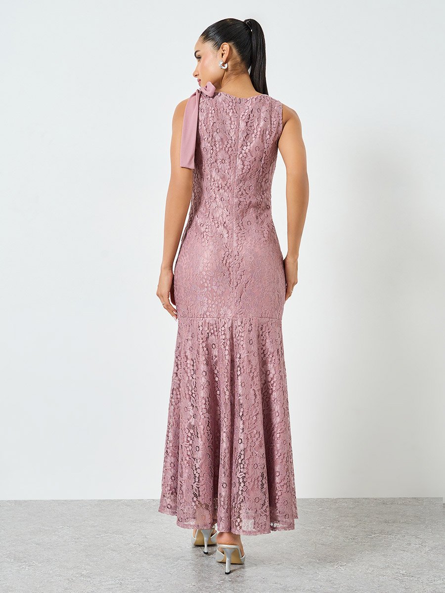 chinese dress ladies Amazon.com: Women's Lace Halter Maxi Dress See Through Sleeveless Backless  Slim Fit Turtleneck Tank Top Party Long Dresses Black : Clothing, Shoes &  Jewelry