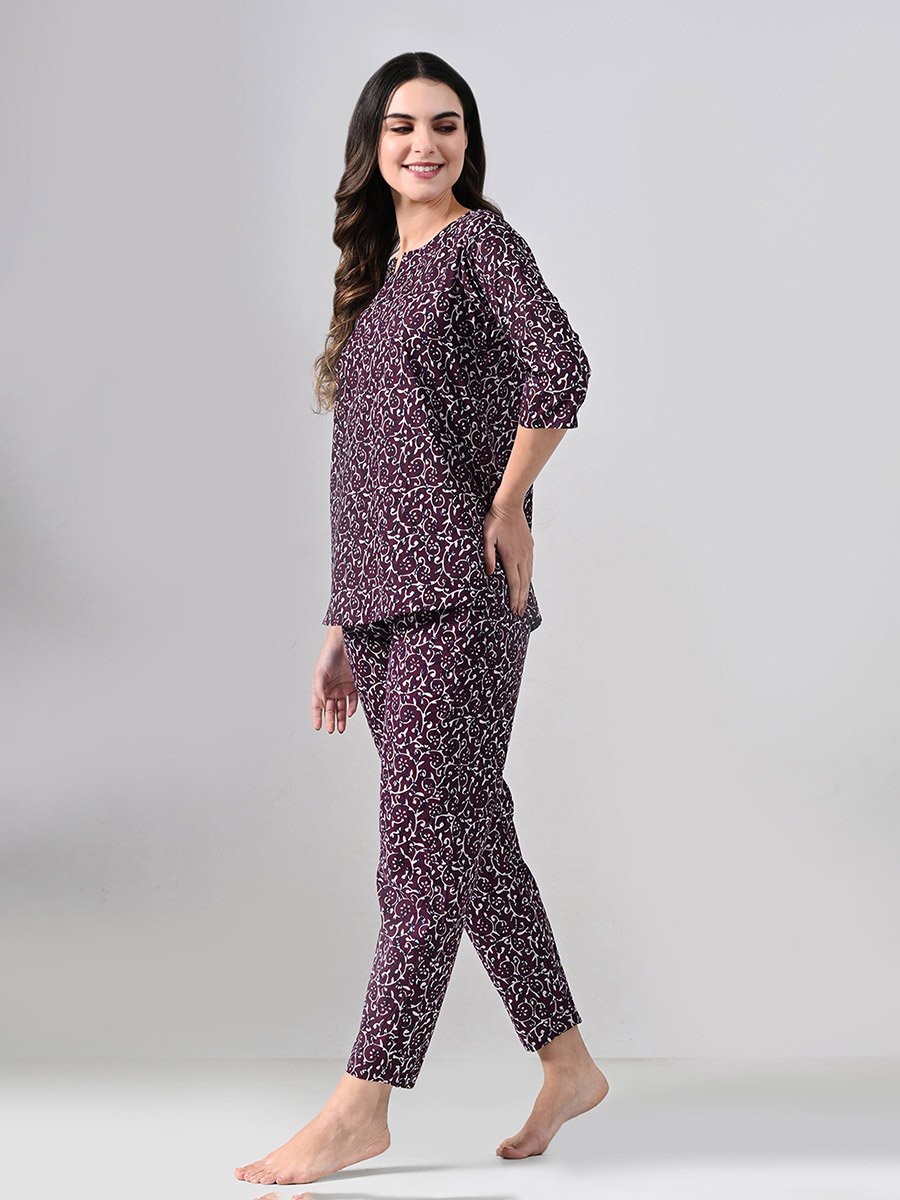 Women Cotton All Over Print Top and Pyjama Set