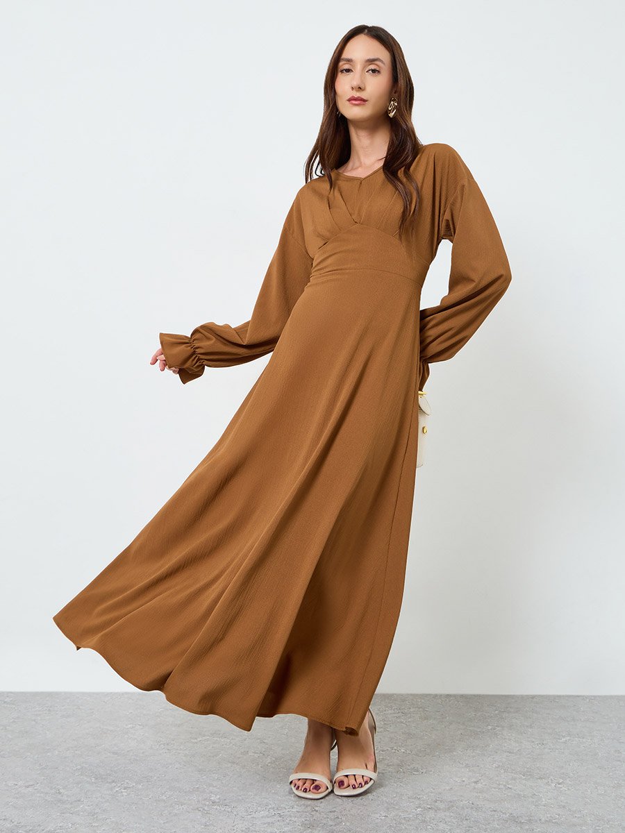 Women Solid V Neck Fitted Waist Maxi Dress
