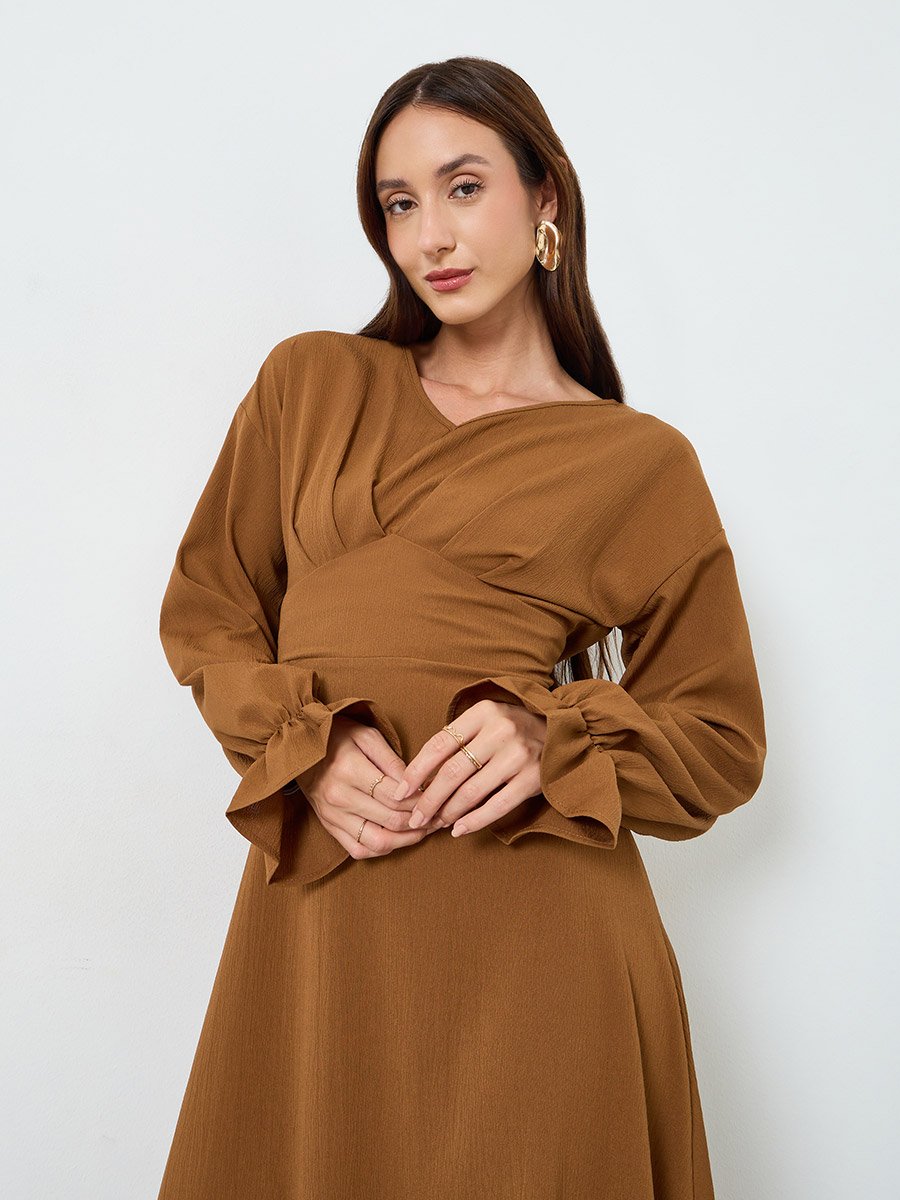 Women Solid V Neck Fitted Waist Maxi Dress