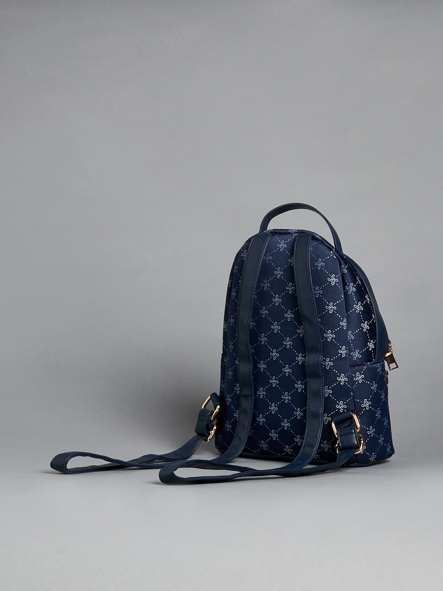 Printed Backpack with Adjustable Shoulder Straps