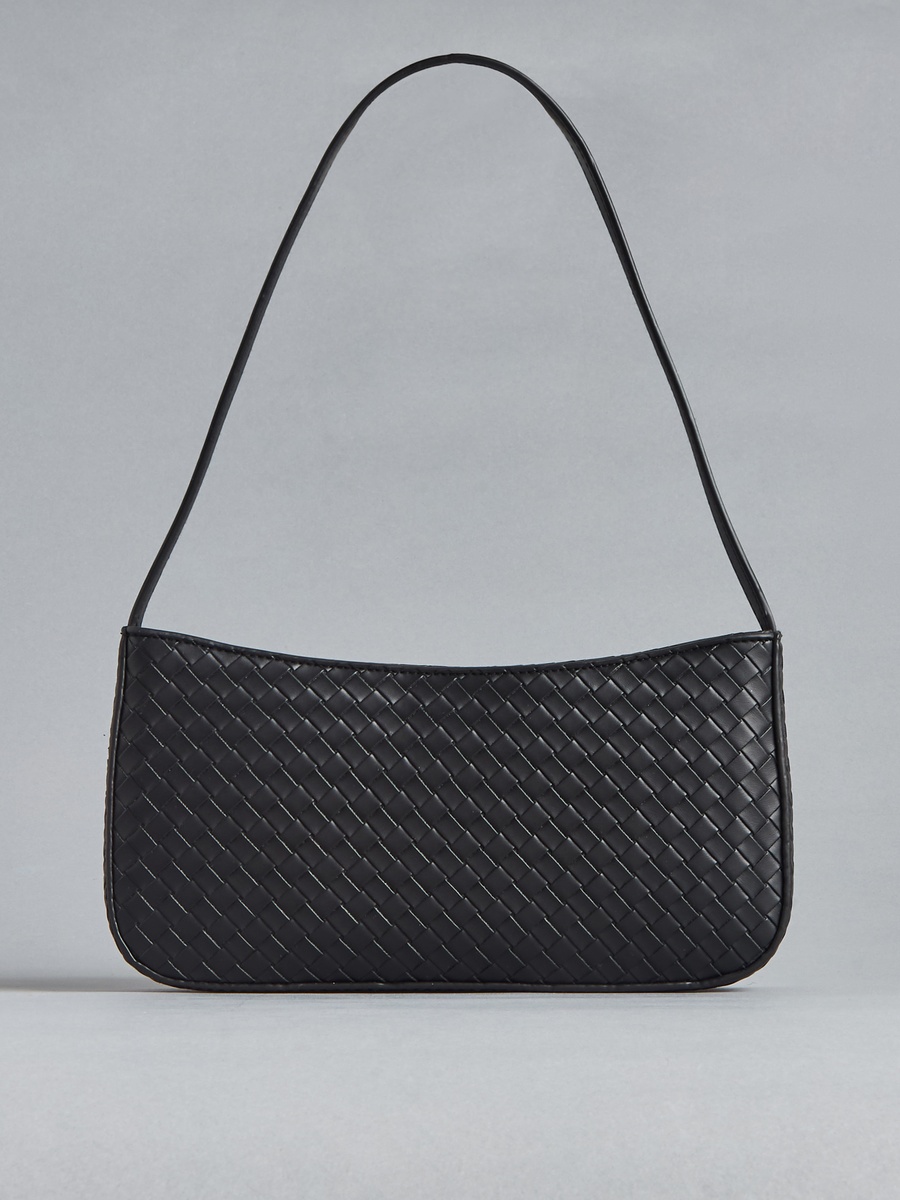 Quilted Shoulder Bag with Zip Closure