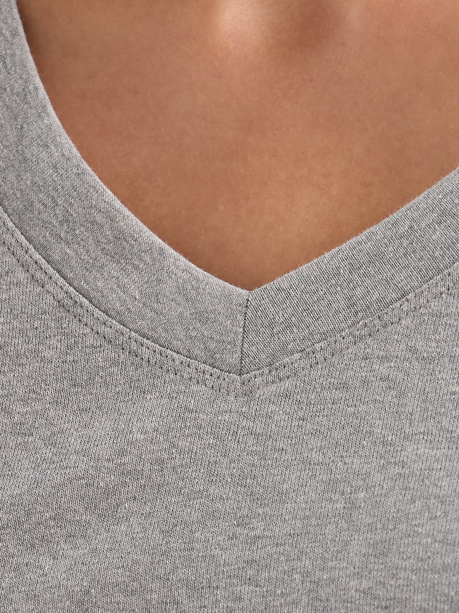 Fitted V Neck T-Shirt