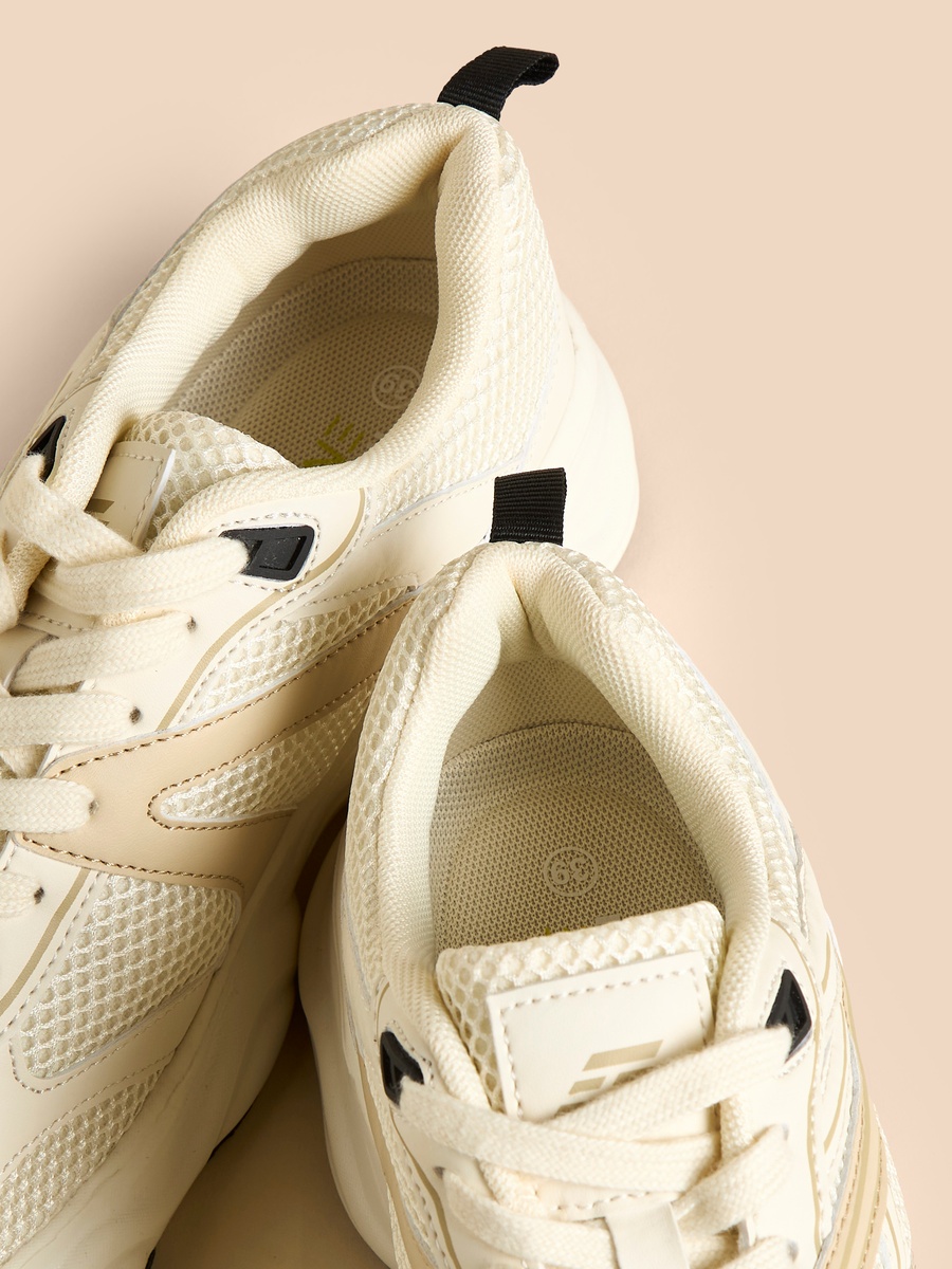 Panelled Lace-Up Sports Shoes