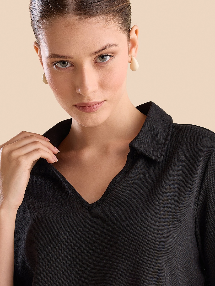 Plain Collared V Neck Top
