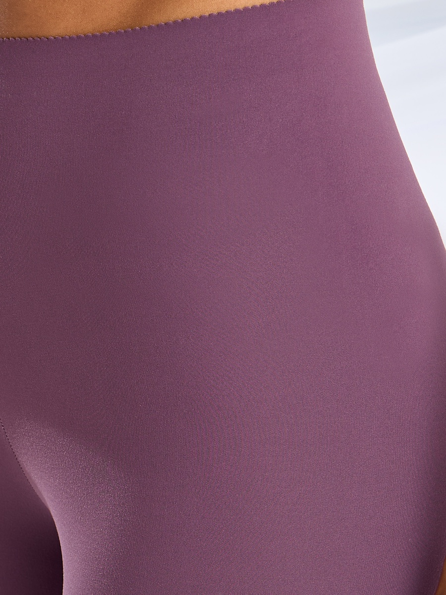 Lazer Cut Accent Leggings