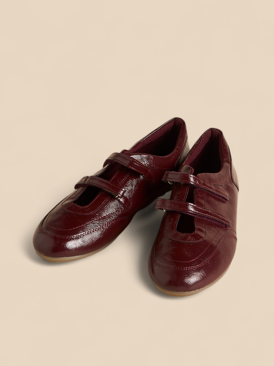 Flat Shoes with Hook and Loop Closure