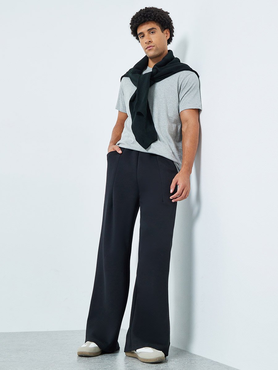 Men Wide Leg Joggers with Back Pocket Detail