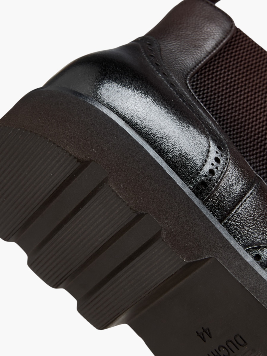 Men Solid Slip-On Chelsea Boots with Pull Tab