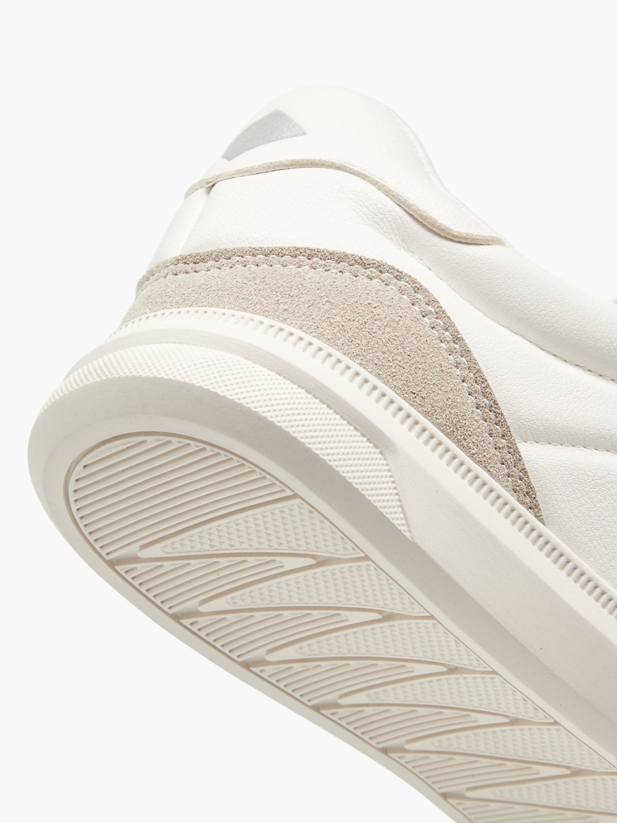 Men Solid Lace-Up Sneakers