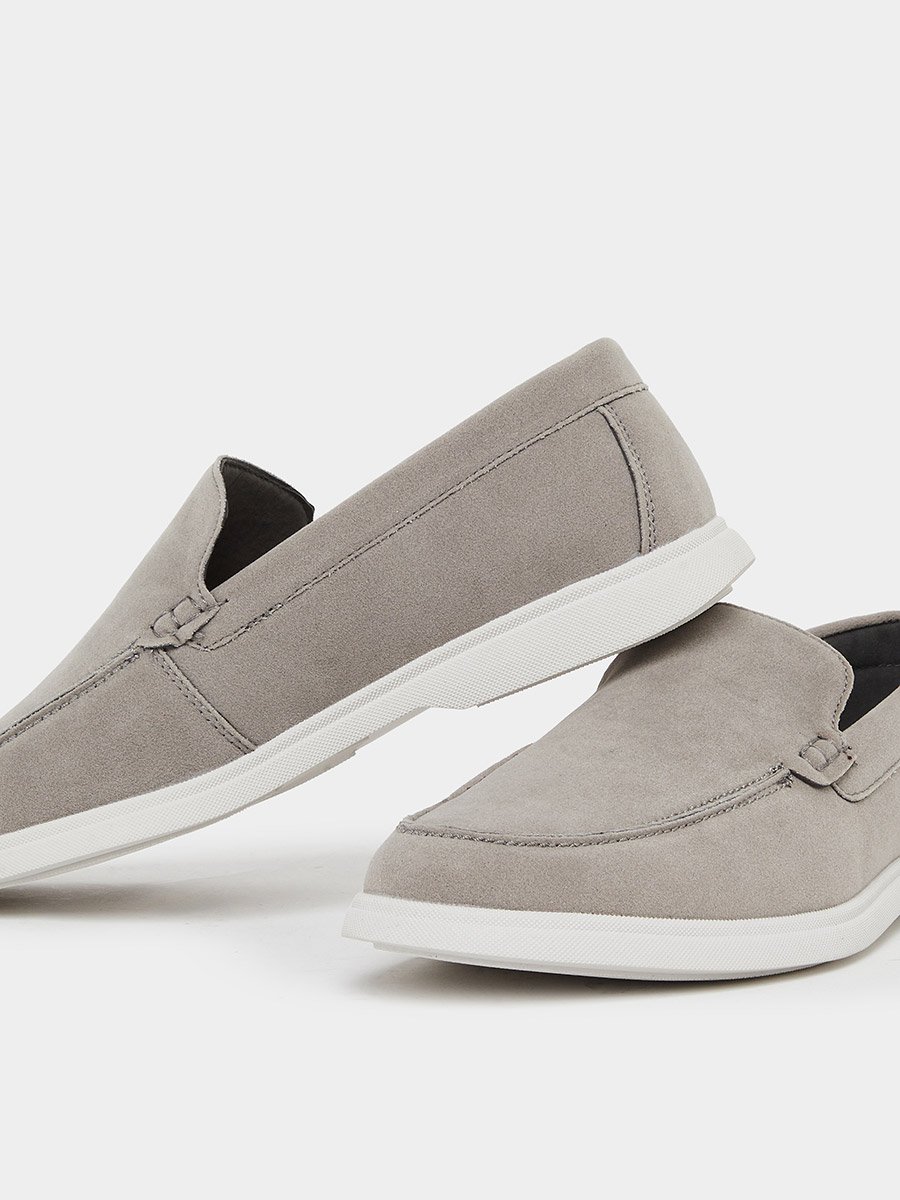Men Grey Faux Suede Casual Loafers
