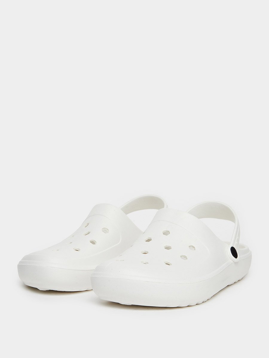 Men White Slip-On Comfort Clogs