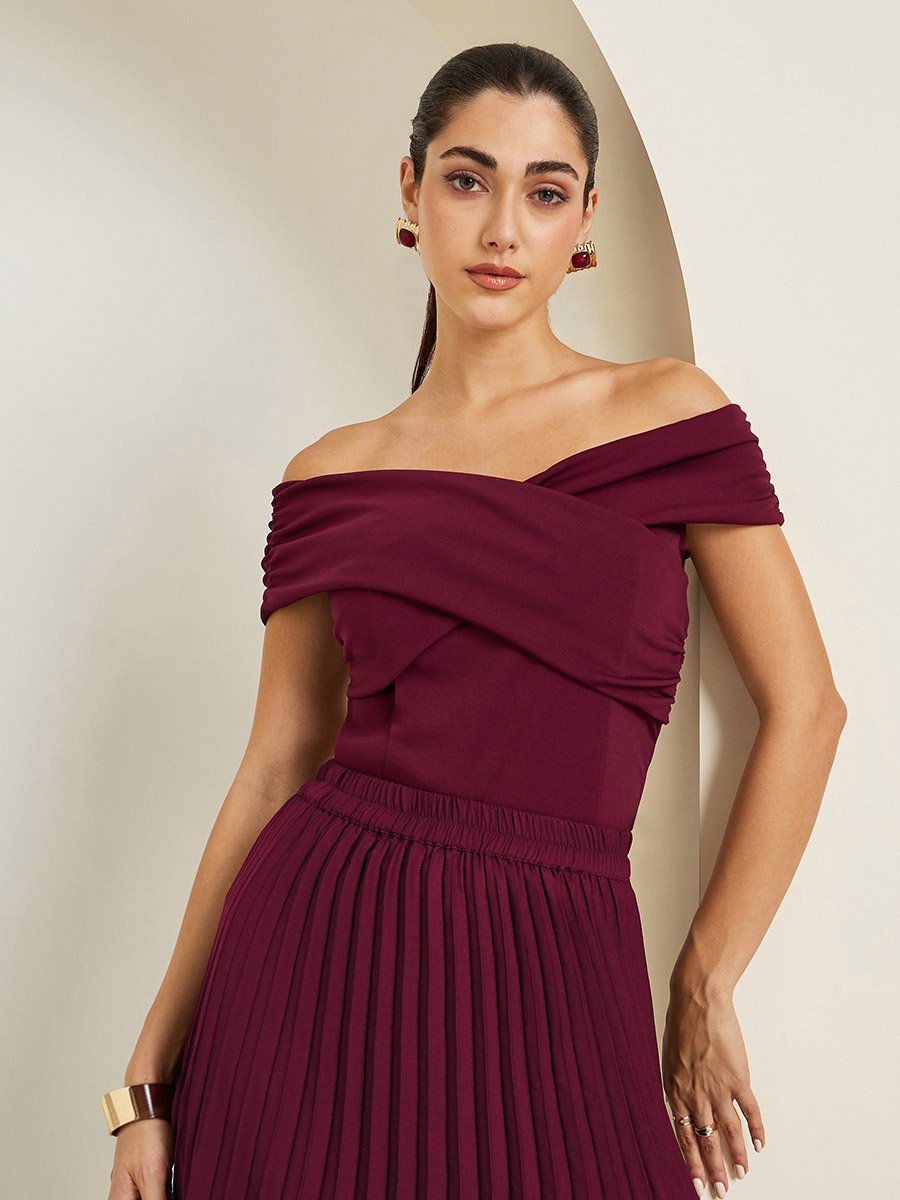 Women Burgundy Off-Shoulder Knit Top