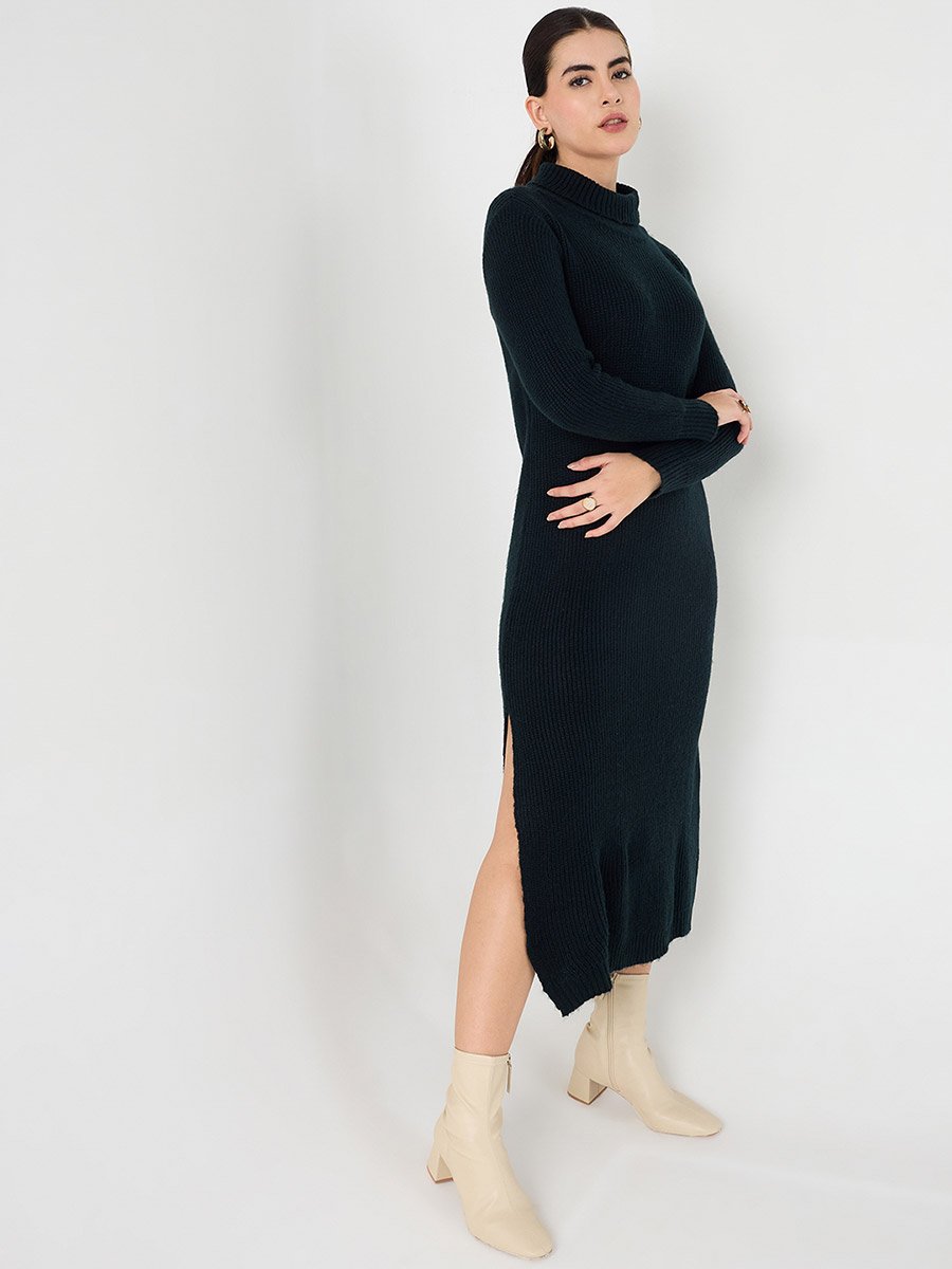 Black High Neck Side Slit Knitted Midi Dress
