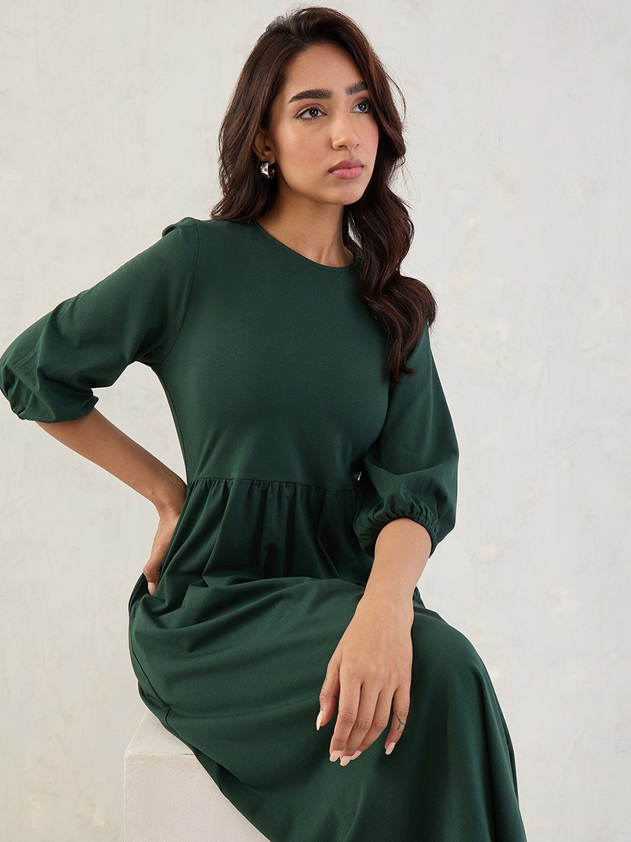 Forest Green Cotton Knitted Midi Dress For Women at Bahrain | Styli