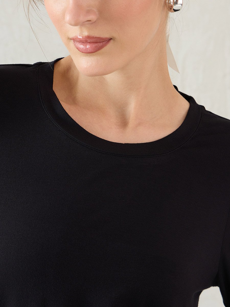 Black Long Sleeve Knit Crew Neck T-Shirt