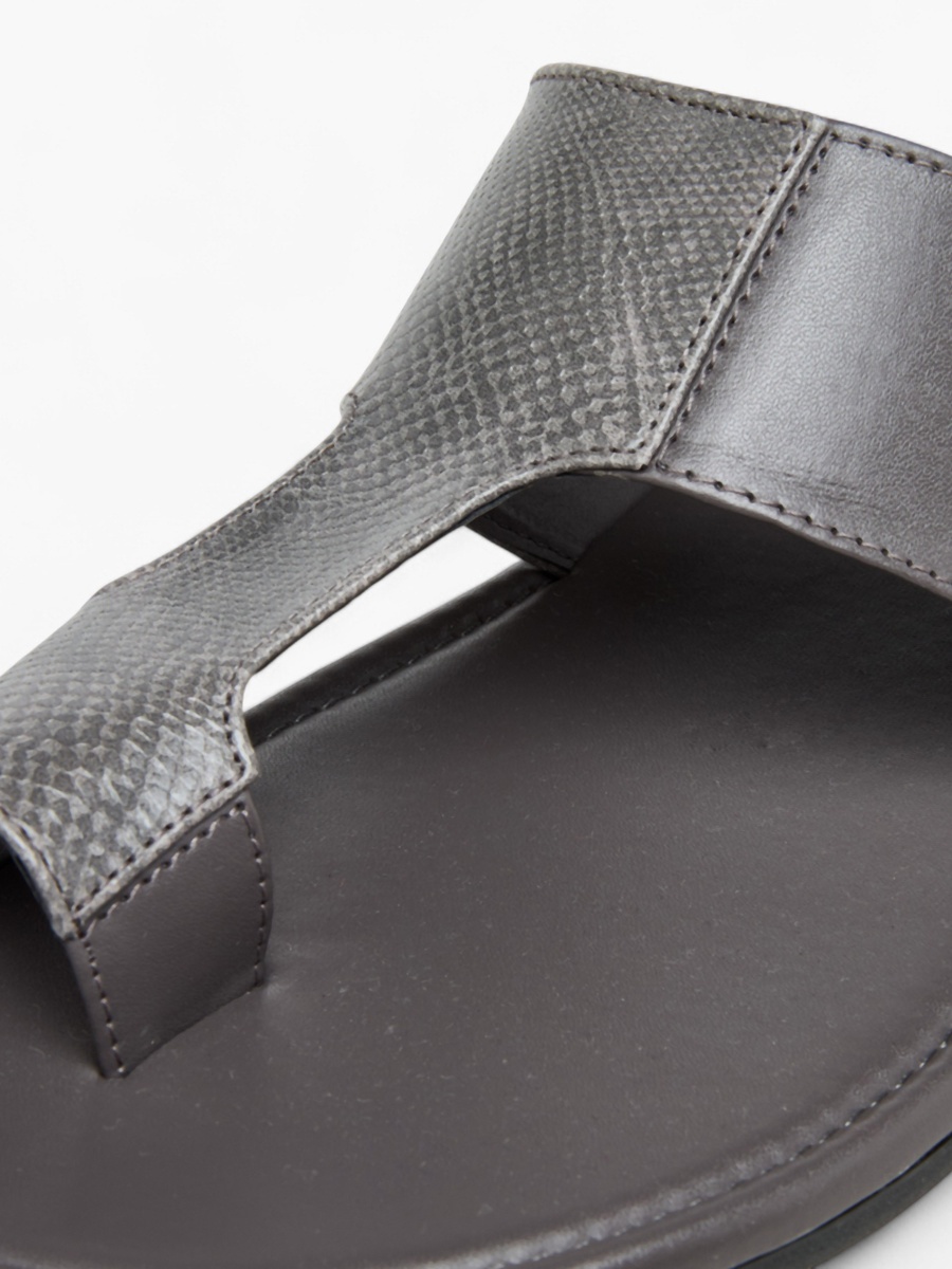Panelled Arabic Sandals