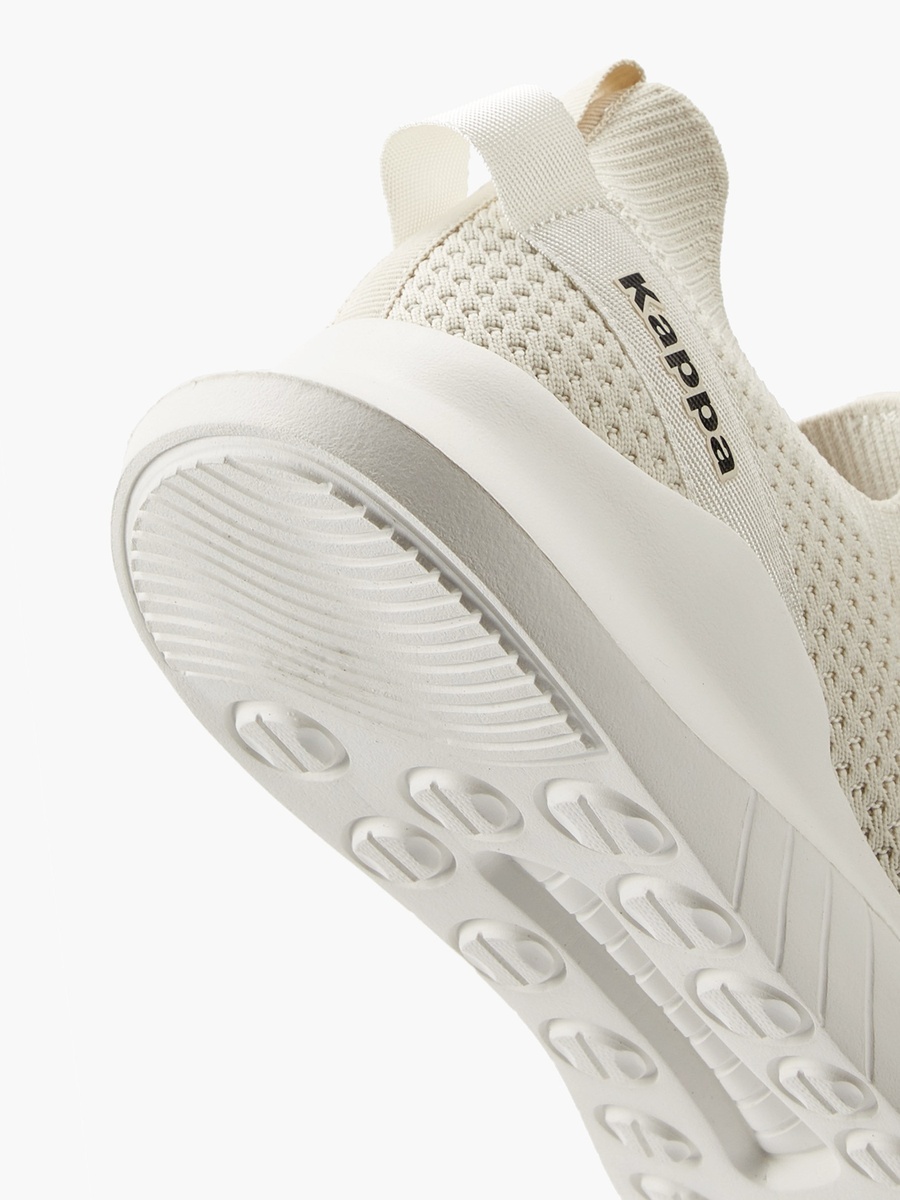 Men Textured Slip-On Sports Shoes