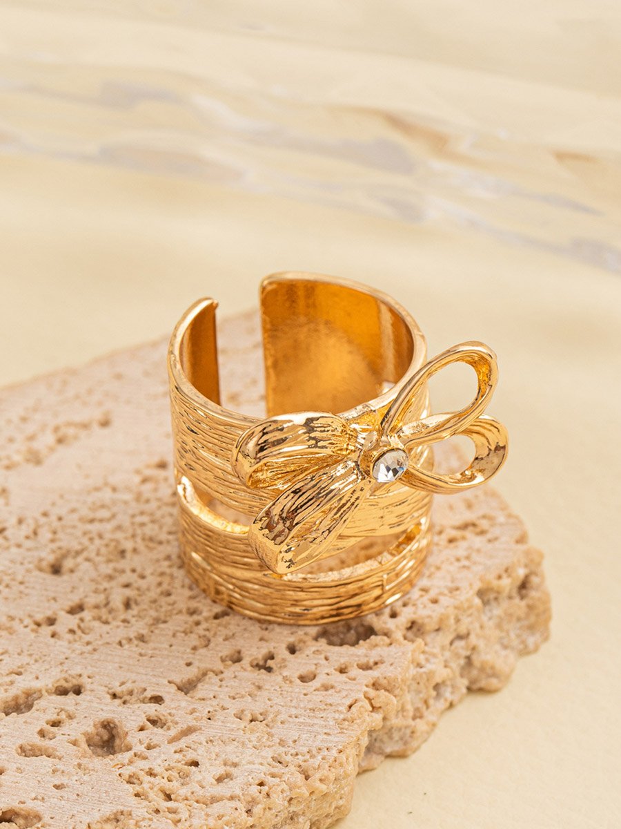 Gold Bow Decor Open Ring
