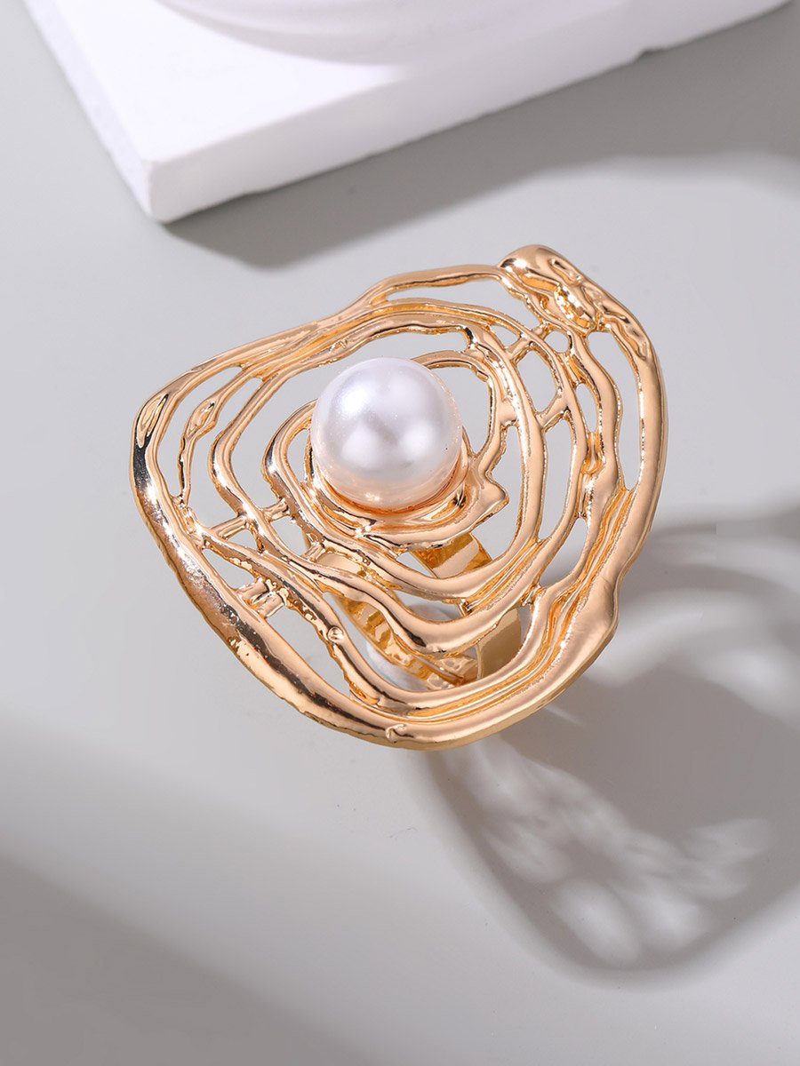 Geometric Cut Out Faux Pearl Embellished Ring