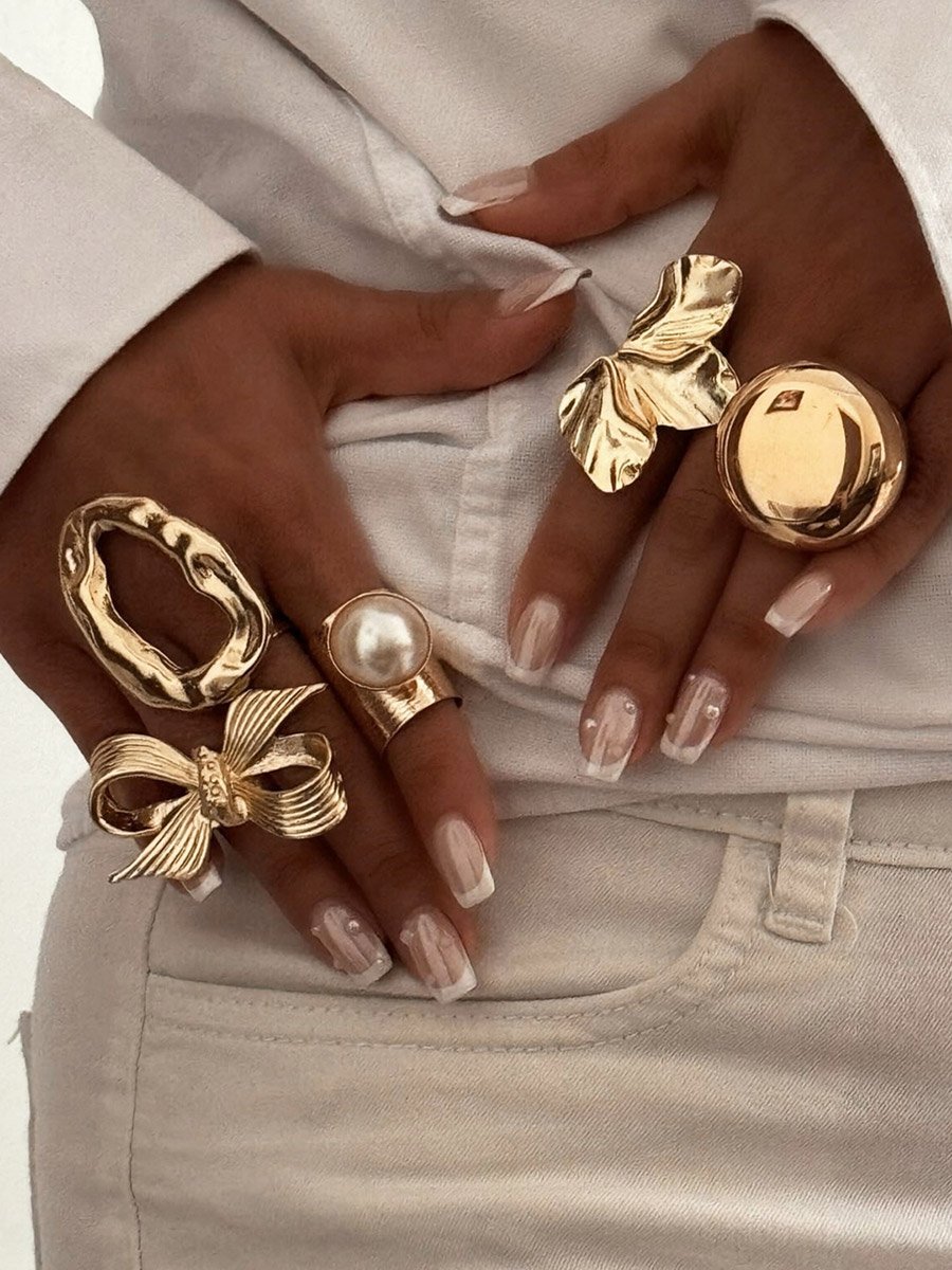Set of 5 - Geometric Round Bow Embellished Ring