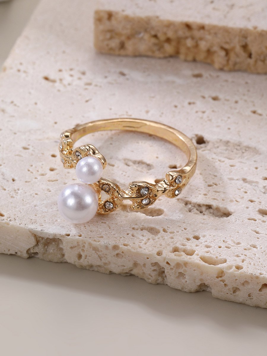 Rhinestone Faux Pearl Embellished Ring