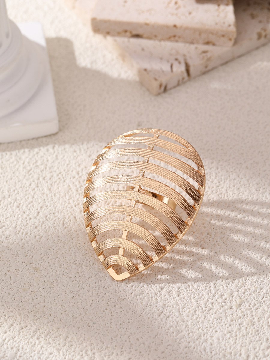 Teardrop Shaped Hollow Carved Ring