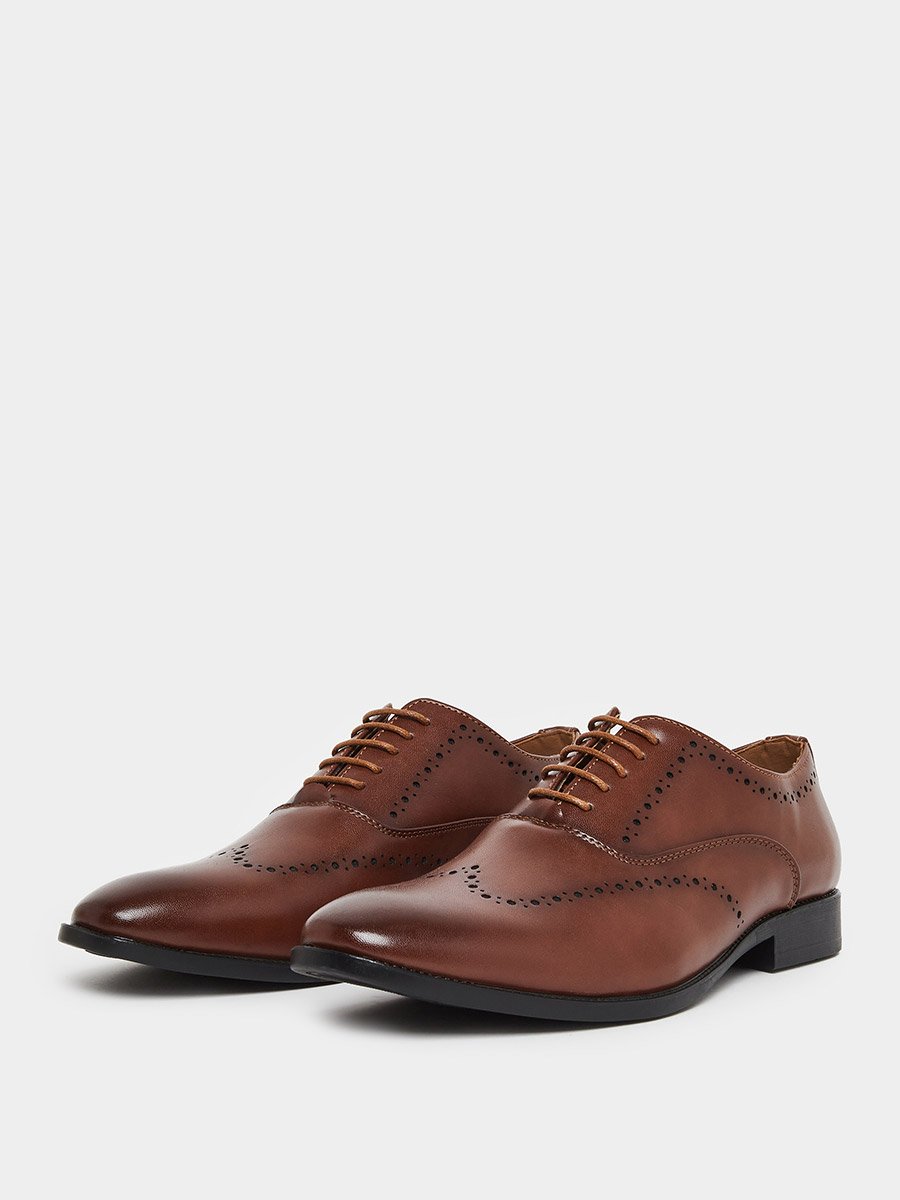 Classic Oxford Brogue Shoes