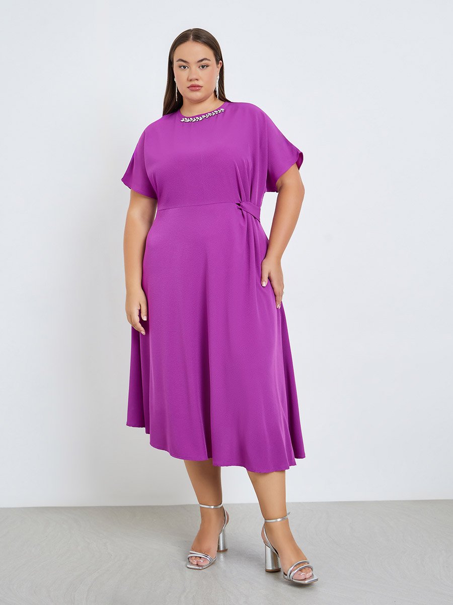 Plus Size Embellished Short Sleeve A-Line Midi Dress