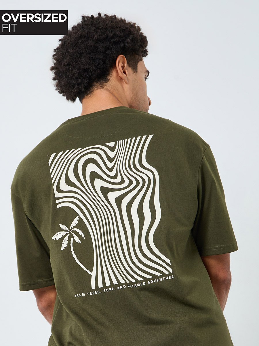 Men Green Wavy Graphic Oversized T-Shirt