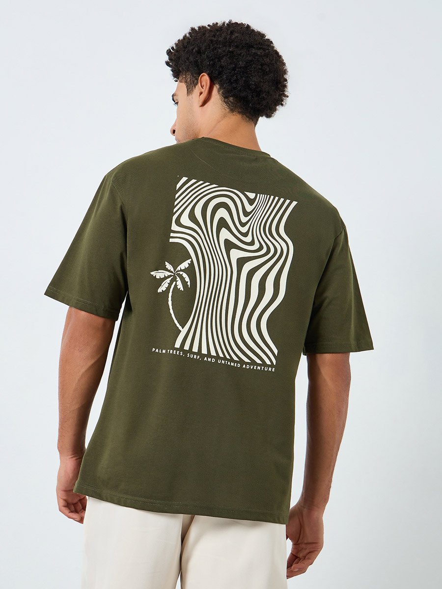 Men Green Wavy Graphic Oversized T-Shirt