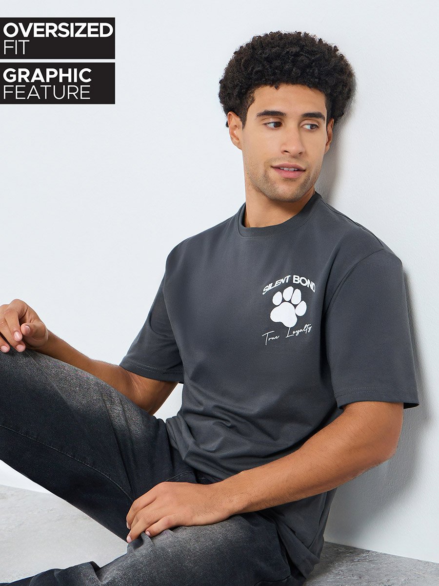 Men Grey Graphic Print Oversized T-Shirt