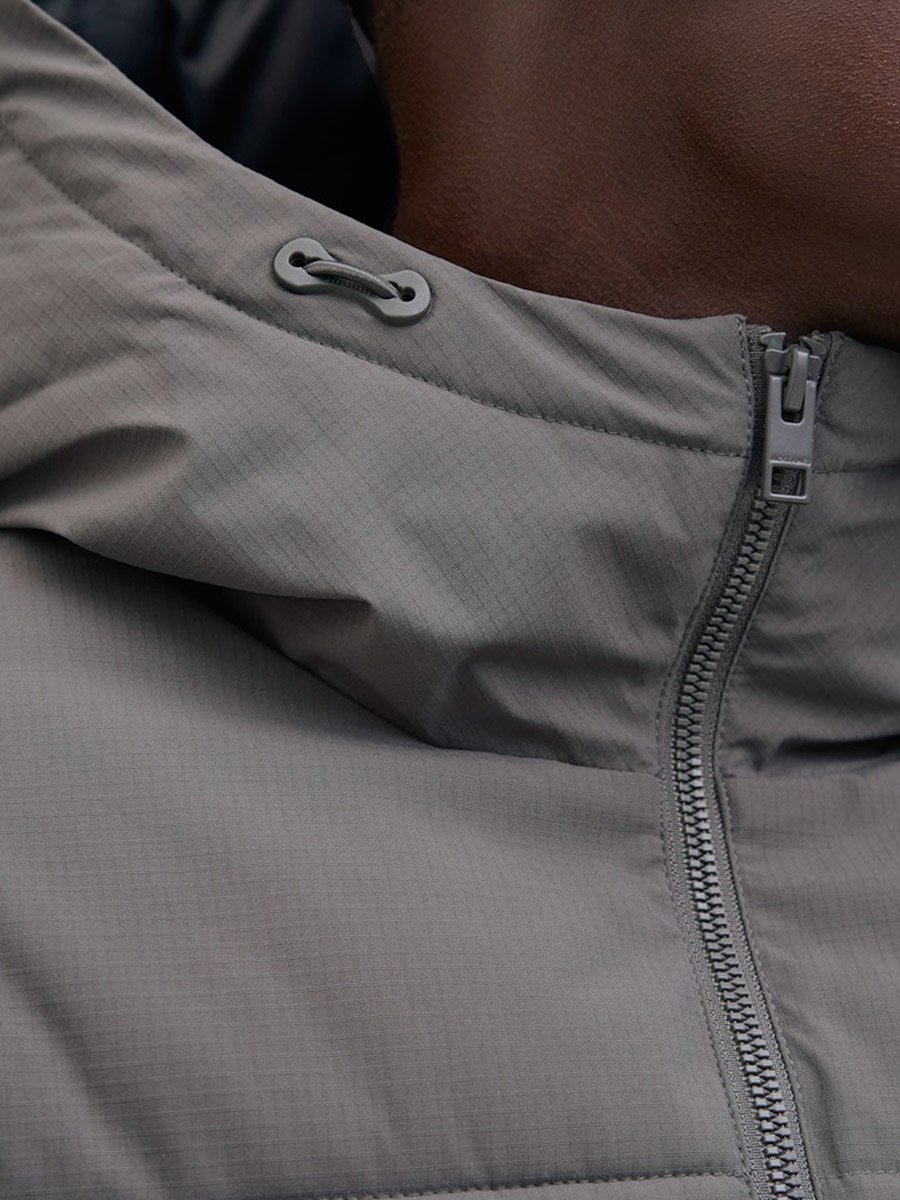Grey Plain Puffer Jacket with Zip Closure