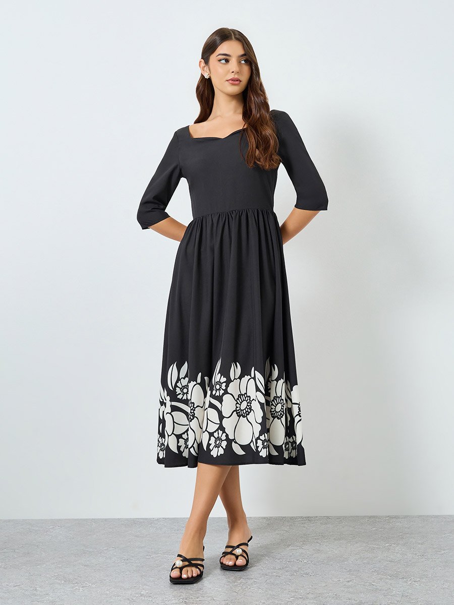 Women Black Floral Print A-Line Midi Dress