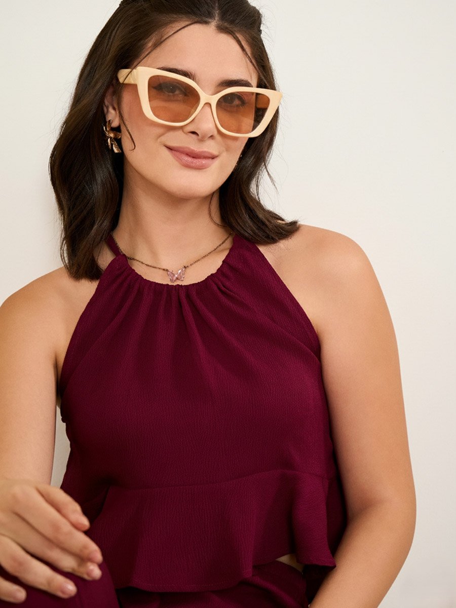 Women Halter Neck Crop Top and Pant Co-Ords