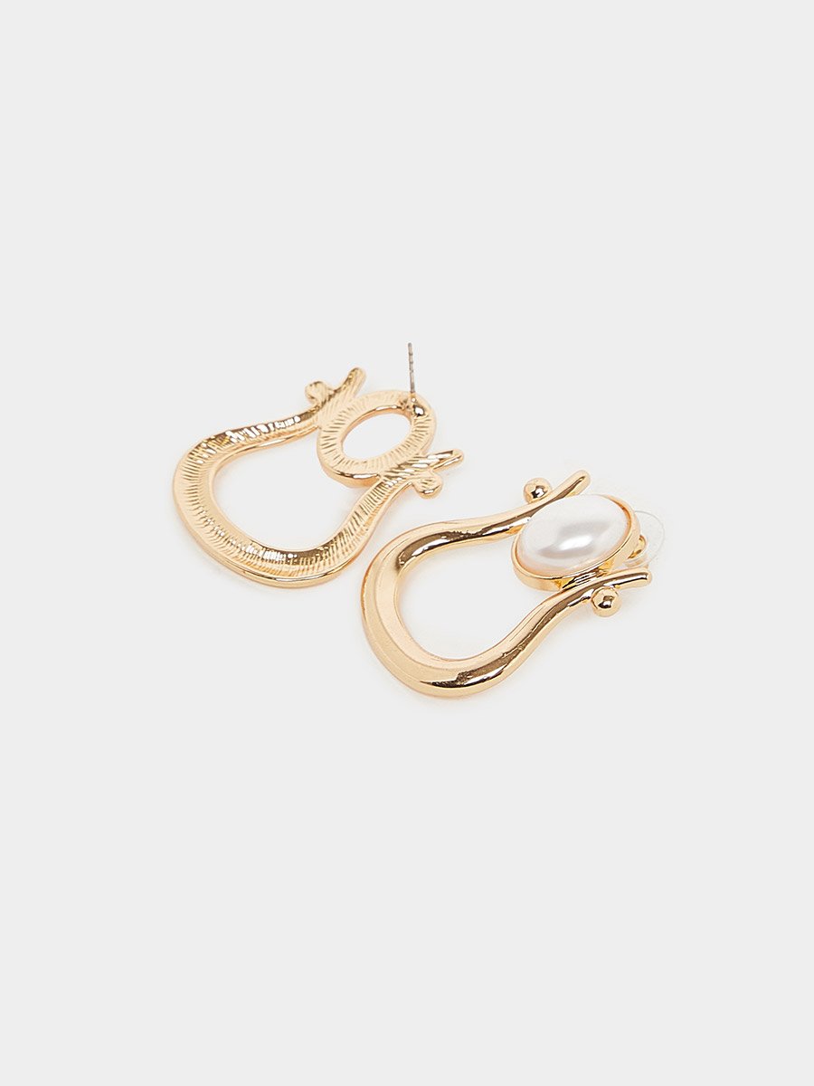 Gold Tone Pearl Drop Earrings