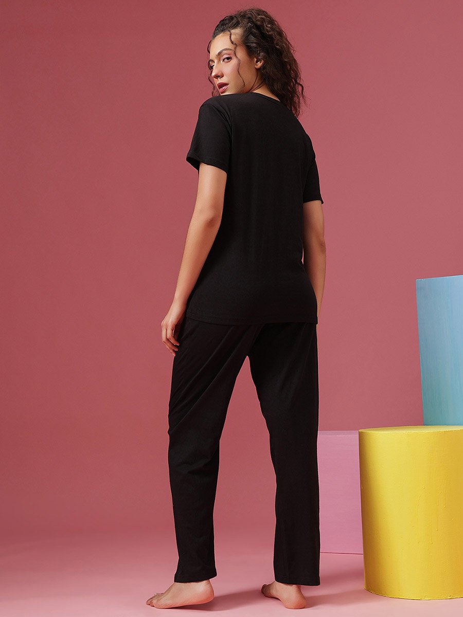Cotton Graphic Print T-Shirt and Pyjama Set