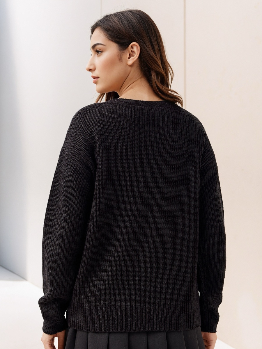 Textured Crew Neck Sweater with Long Sleeves