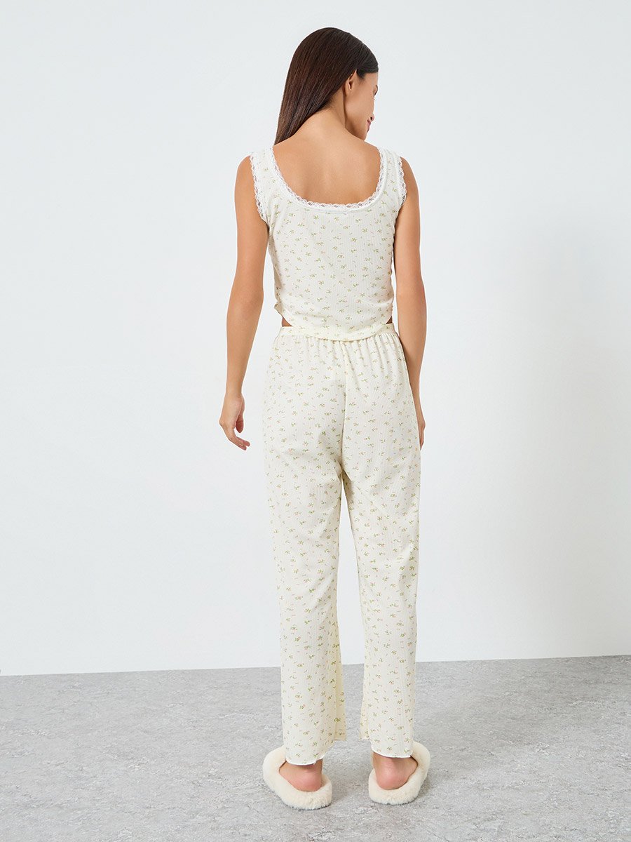 Pack of 3 - Daisly Floral Lace Detail Cami, Shirt and Pyjama