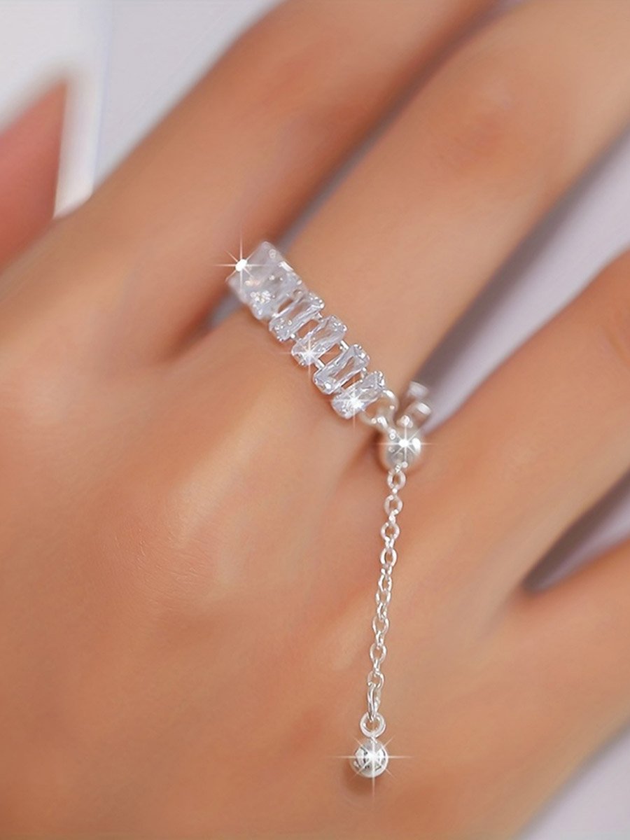 Sparkling Crystal Chain Ring