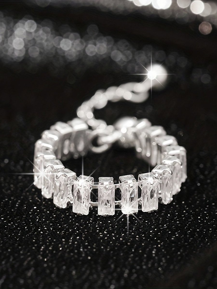 Sparkling Crystal Chain Ring