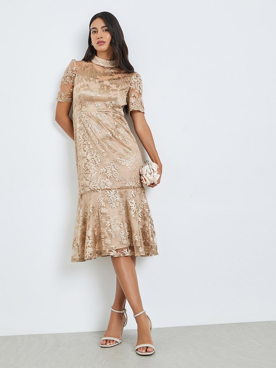 Beige All-Lace Mermaid Hem Midi Dress