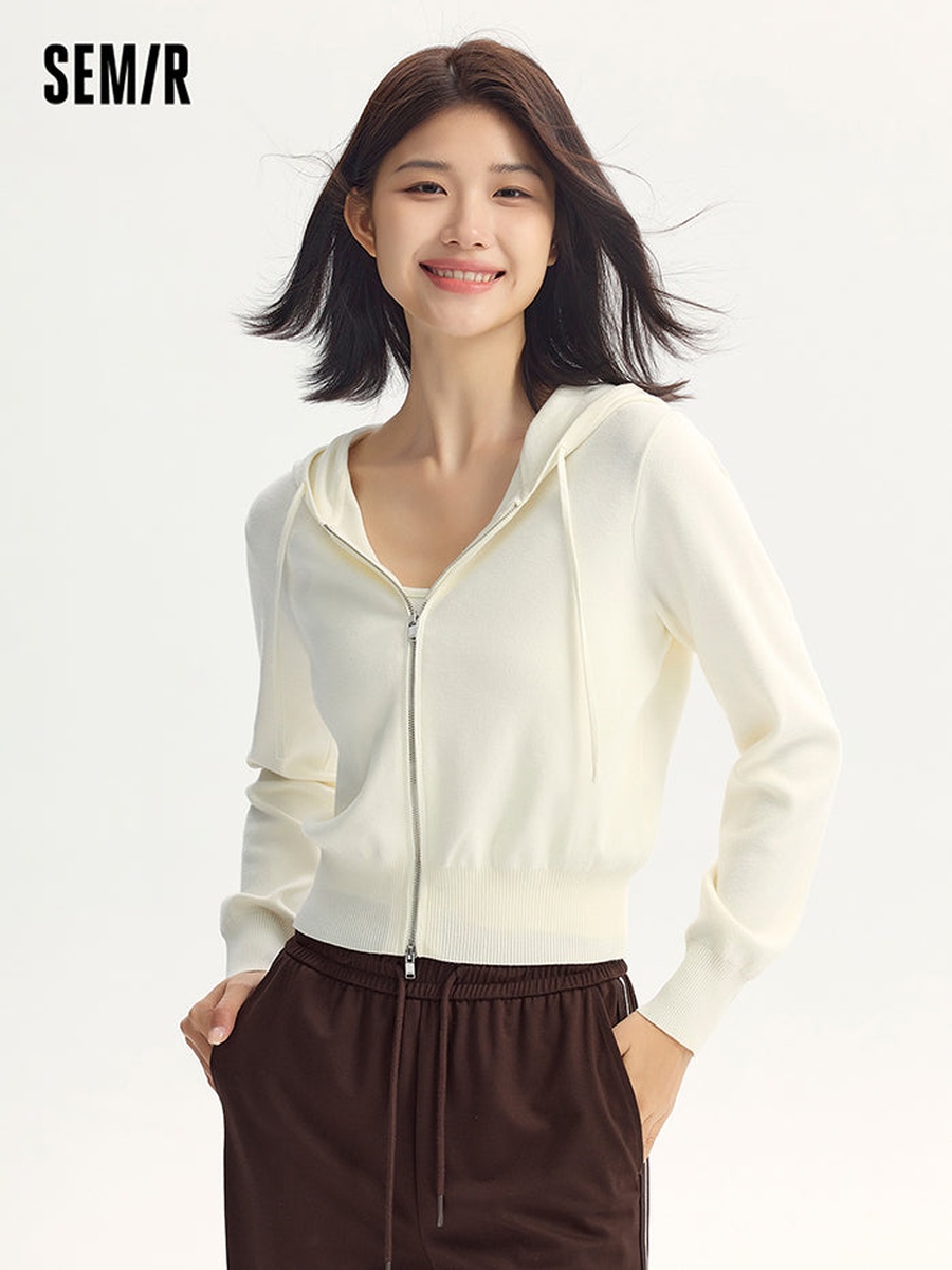 Women Solid Colored Knitted Cardigan