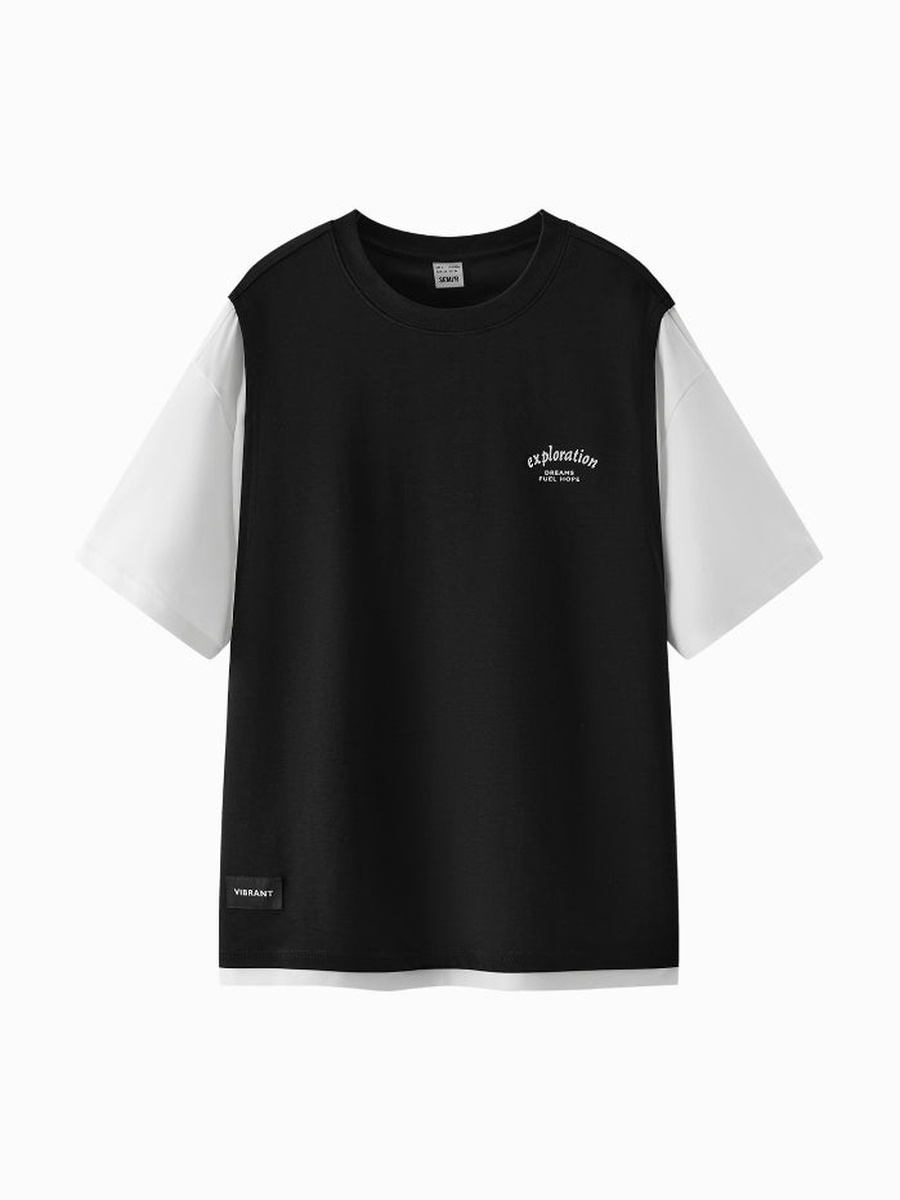 Men T-Shirt with Contrast Sleeves and Front Print