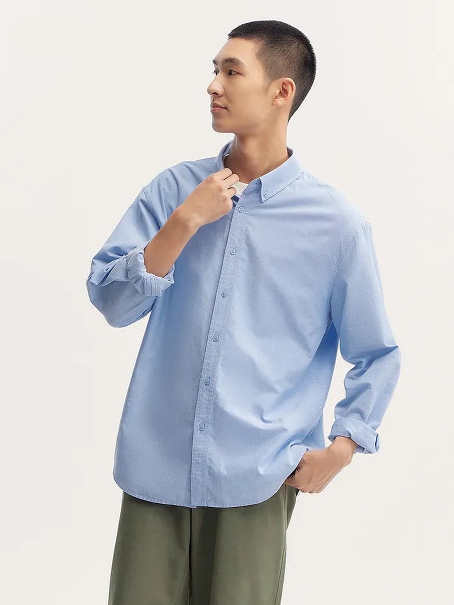 Men Solid Colored Shirt