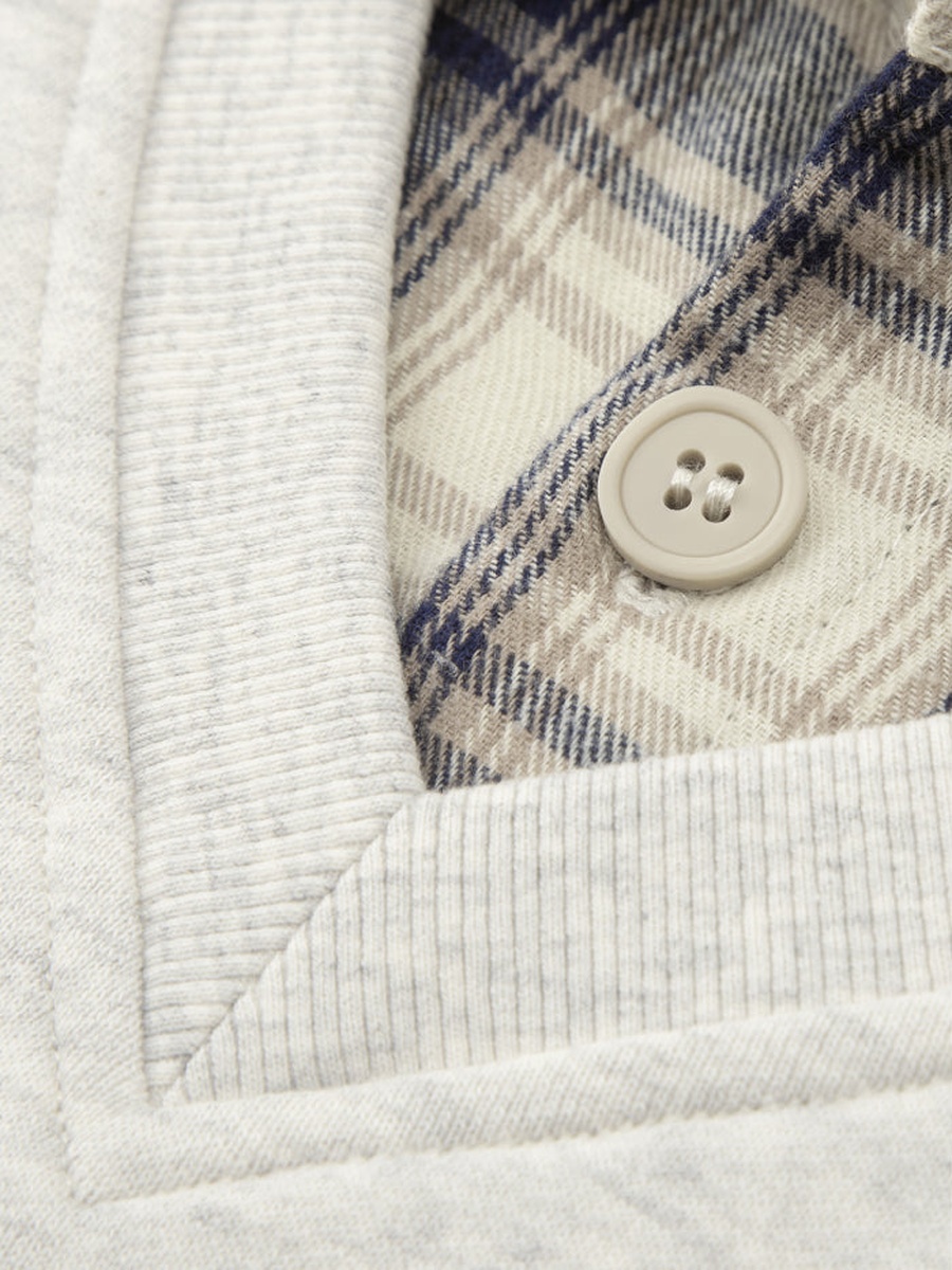 Men Layered Neck Sweatshirt with Printed Front