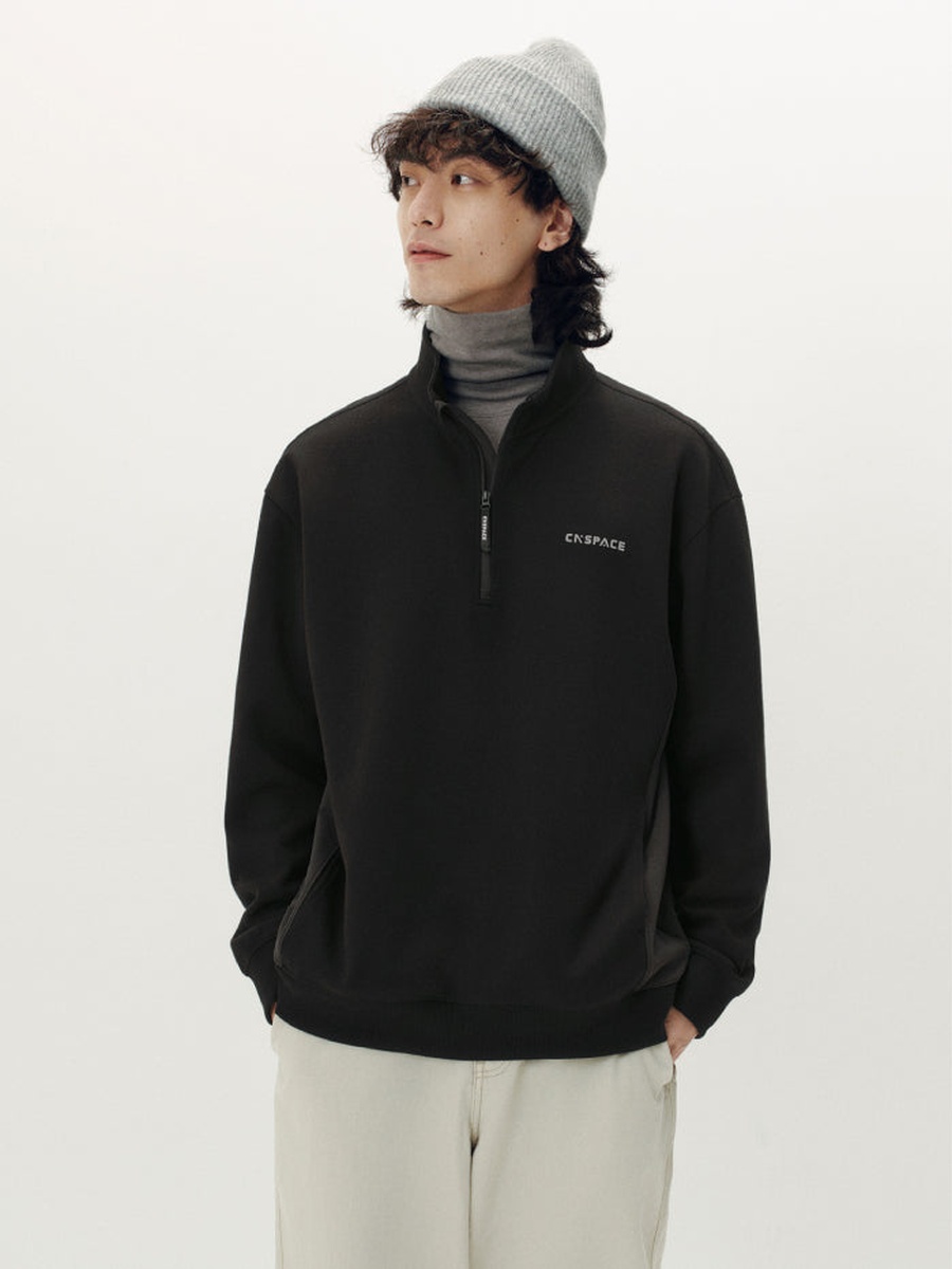 Men Half-Zip Sweatshirt with Side Pockets