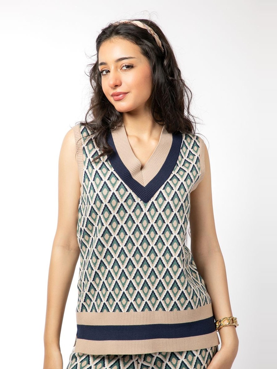 Printed Sleeveless Knitted Sweater