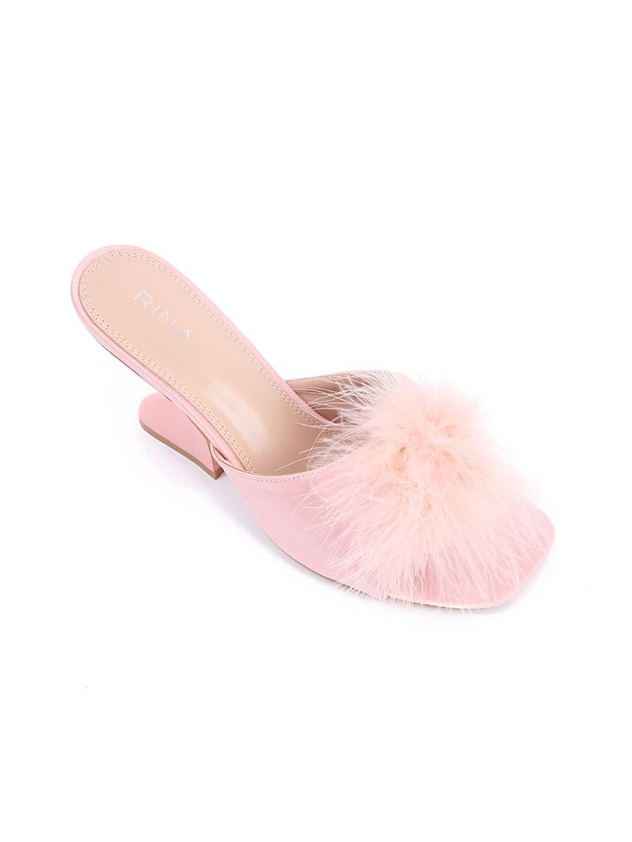 Sandal with Feathers