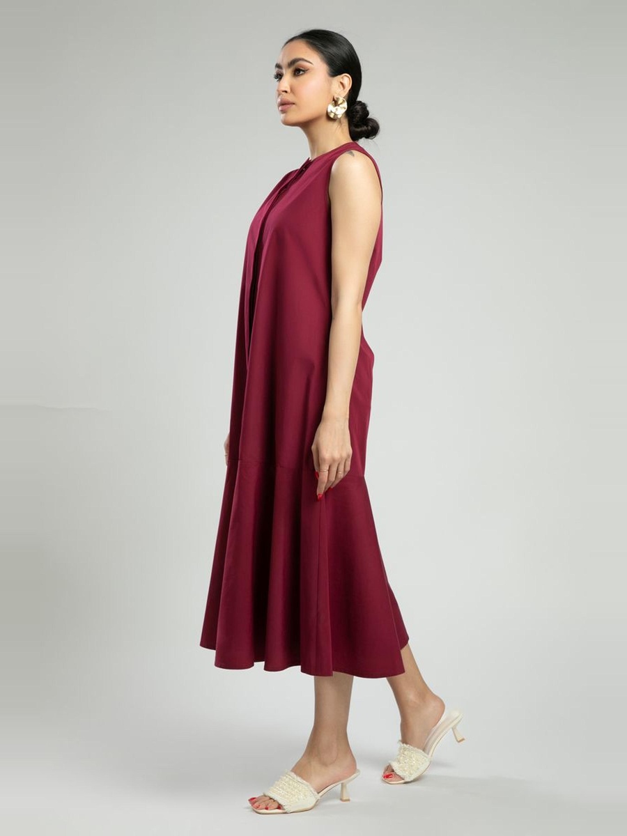 فستان ميدي واسع بلا أكمام
